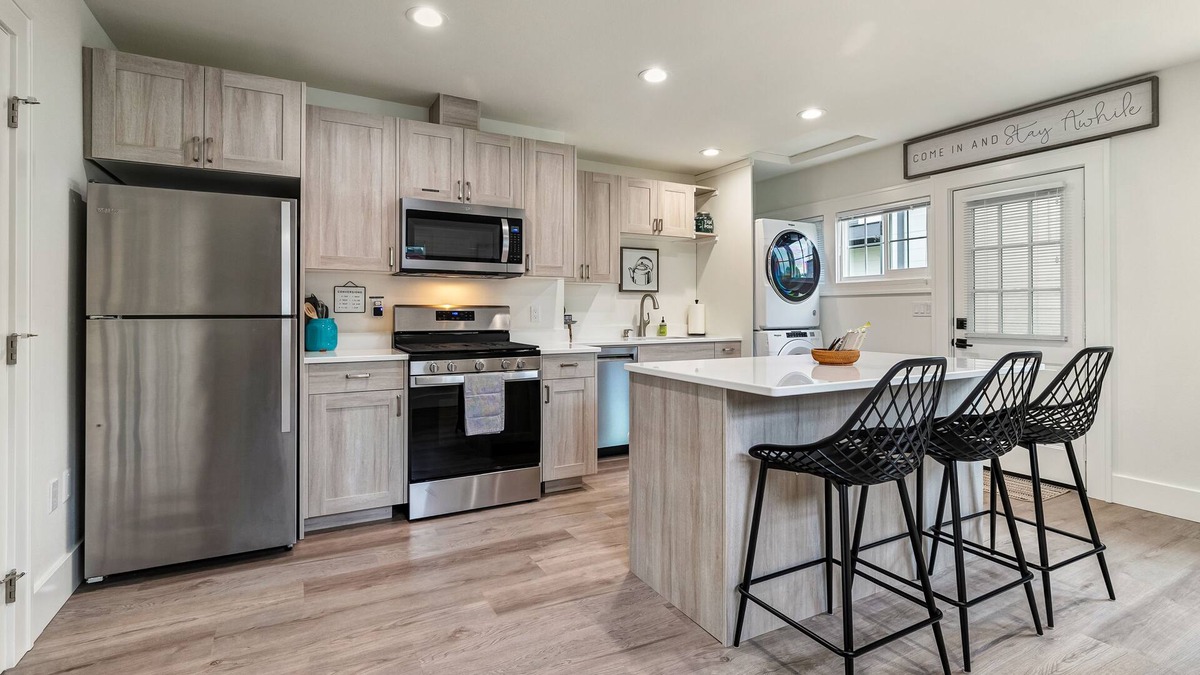 Lynden House | 2Br/1Ba cozy home in downtown Lynden