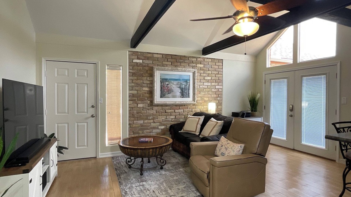Brownsville Villa | 2BR 2BA Sparkling Clean Villa for Long Term Stays