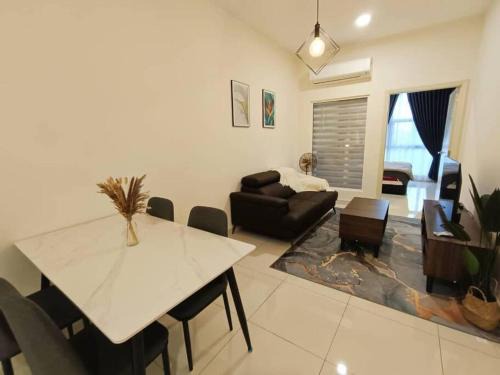Kuala Lumpur Apartment | 2BR 4px 1carpark nextflix