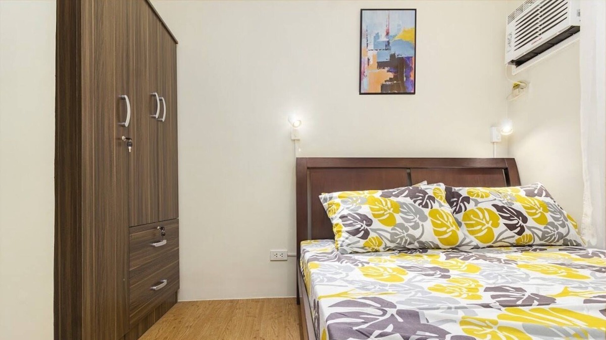Cebu Condo | 2Br apartment in San Remo, fiber Internet and Netflix