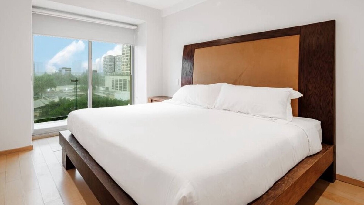 Granada Apartment | 2BR Apt in Polanco - Pool - City Skyline View