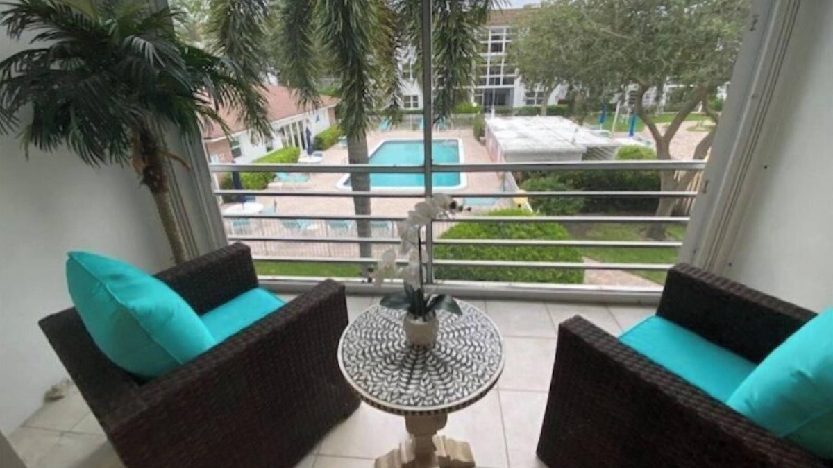 Bel Air Condo | 2BR Condo in Gardens by the Sea – 3-Min Walk to Secluded Beach + Heated Pool