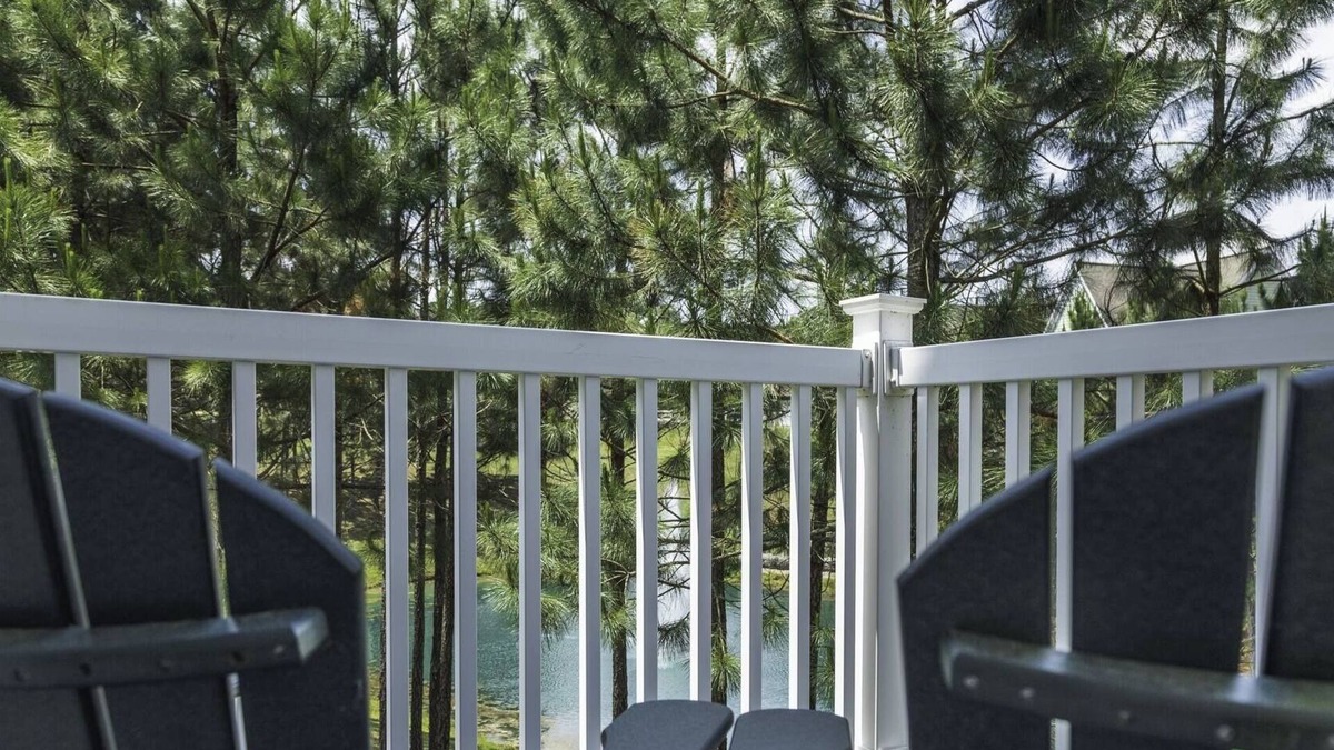 Lackey Resort | 2BR Cottage w/Modern Kitchen, Outdoor Dining & Washer/Dryer Access | 2 Units