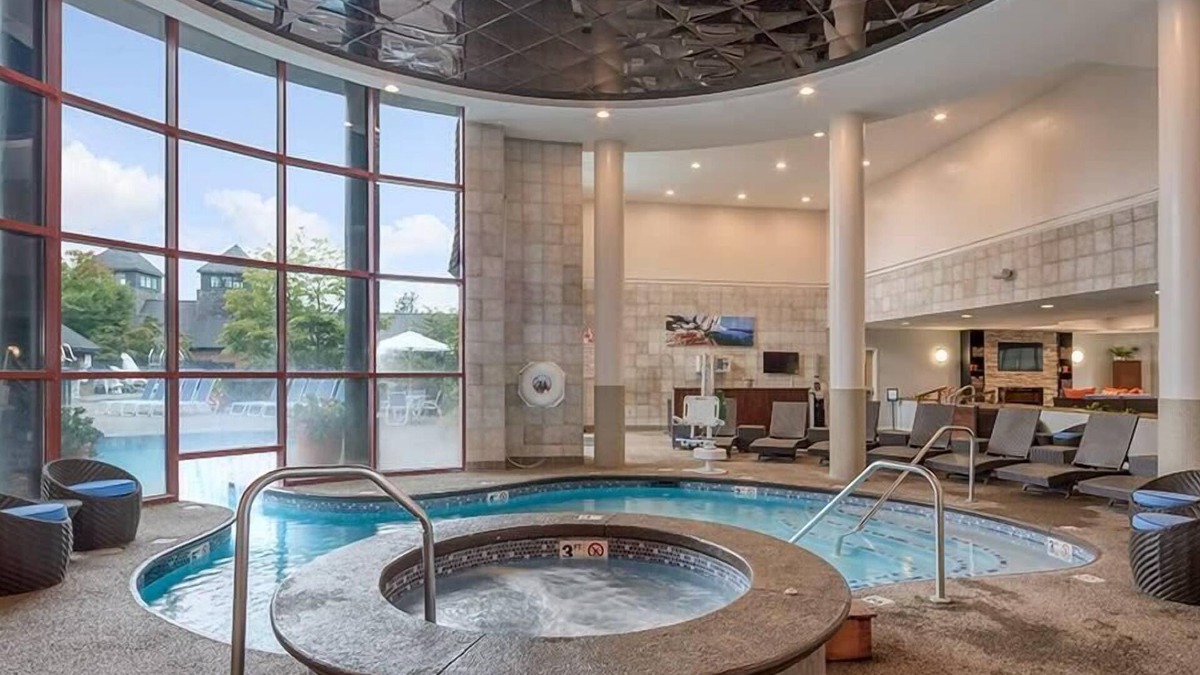 The Point Condo | 2br Deluxe Condo Family Fun & Historically Located!
