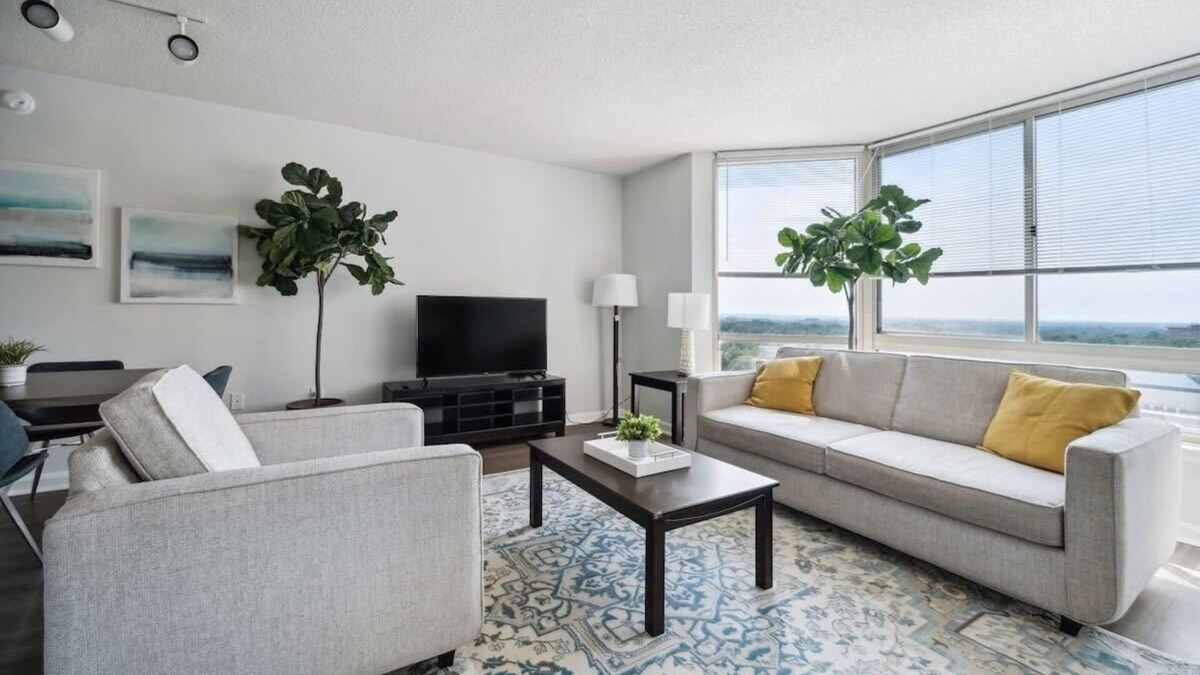 Ballston Apartment | 2BR Executive City Suite With Gym & Pool