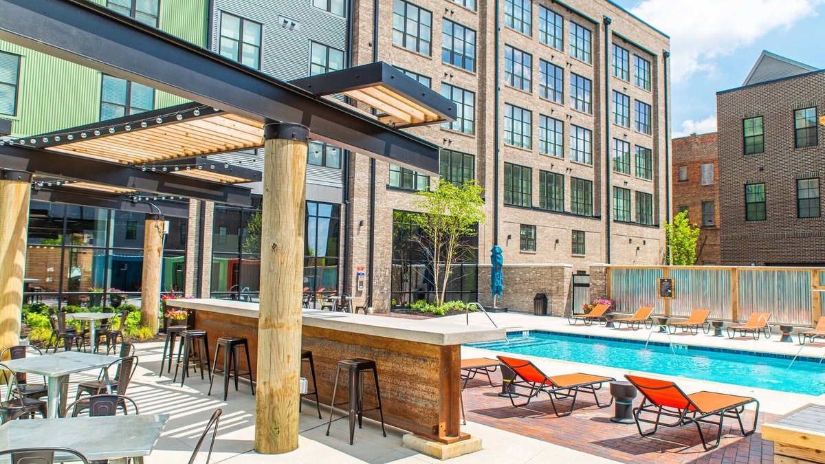 Downtown Columbus Apartment | 2BR Executive Escape | Near OSU | Free Parking!