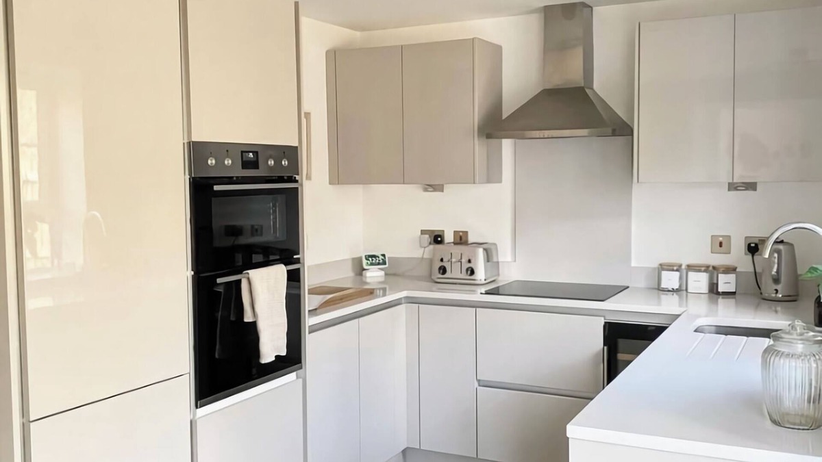 Belgravia Apartment | 2br for couple or families
