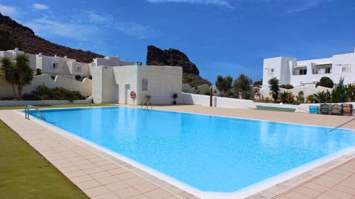 Agaete Apartment | 2BR Home - 3 min to Agaete Beach - Pool