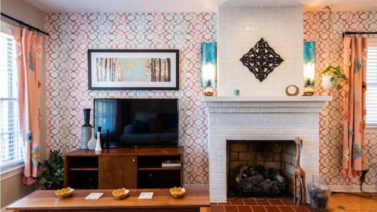 Poplar Level House | 2BR Home Near Zoo & Fairgrounds – Family-Friendly!