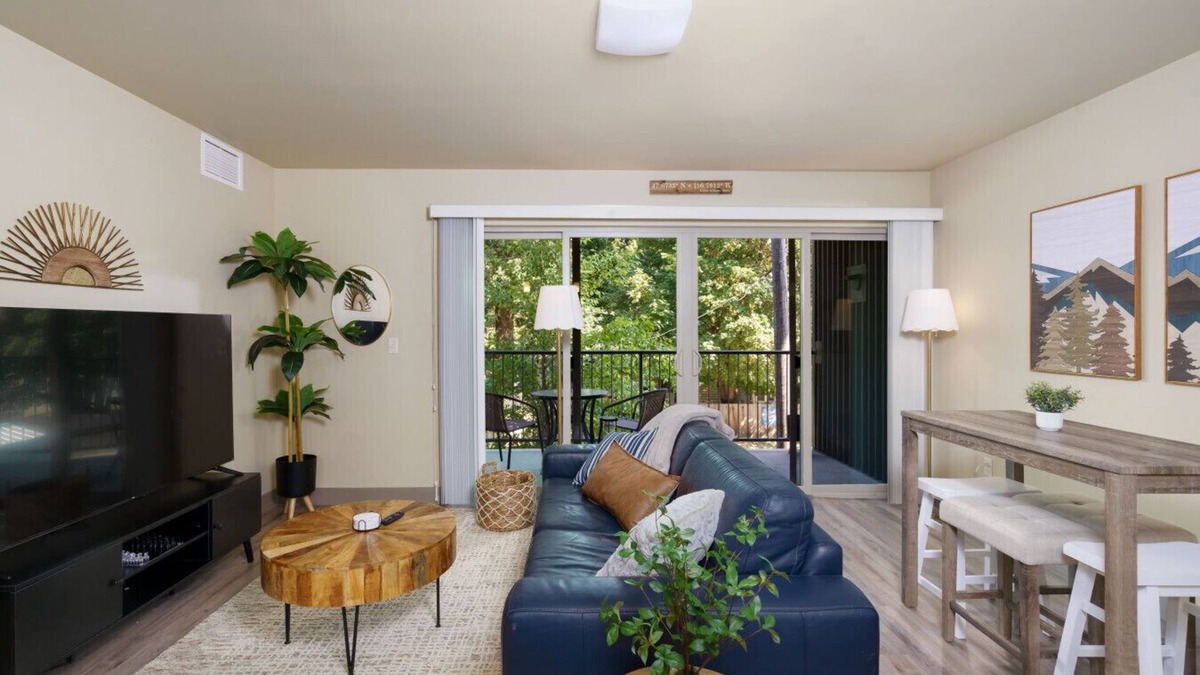 Coeur d'Alene Apartment | 2BR Loft–5 Min to Lake&Downtown