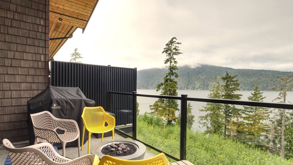 Port Renfrew Condo | 2BR - Ocean Front - Pet Friendly - Sleeps 6