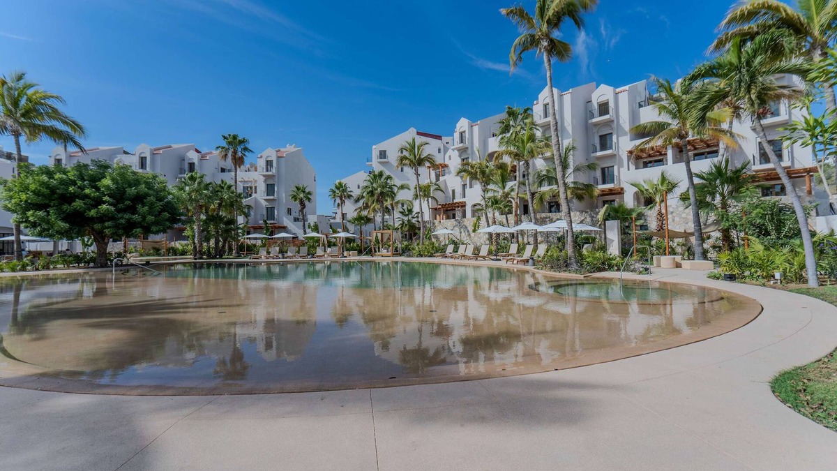 Campo de Golf Fonatur Apartment | 2BR Pool & Private Terrace in Casa Nima