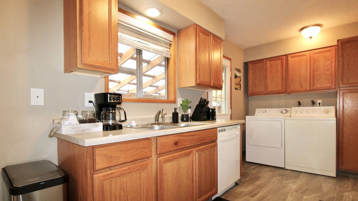 Forest Grove Apartment | 2BR Sequoia Sanctuary in Forest Grove