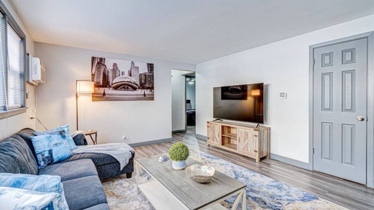 Elmwood Park Apartment | 2BR Sleeps 7 King Bed Prime Location
