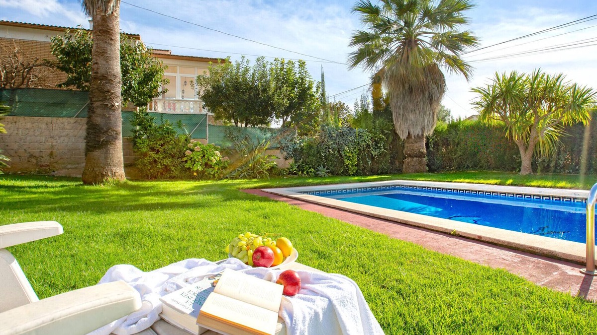 Lloret Blau Villa | 2FIN01 - Cozy 3-bedroom house with garden and private pool located in a quiet residential area