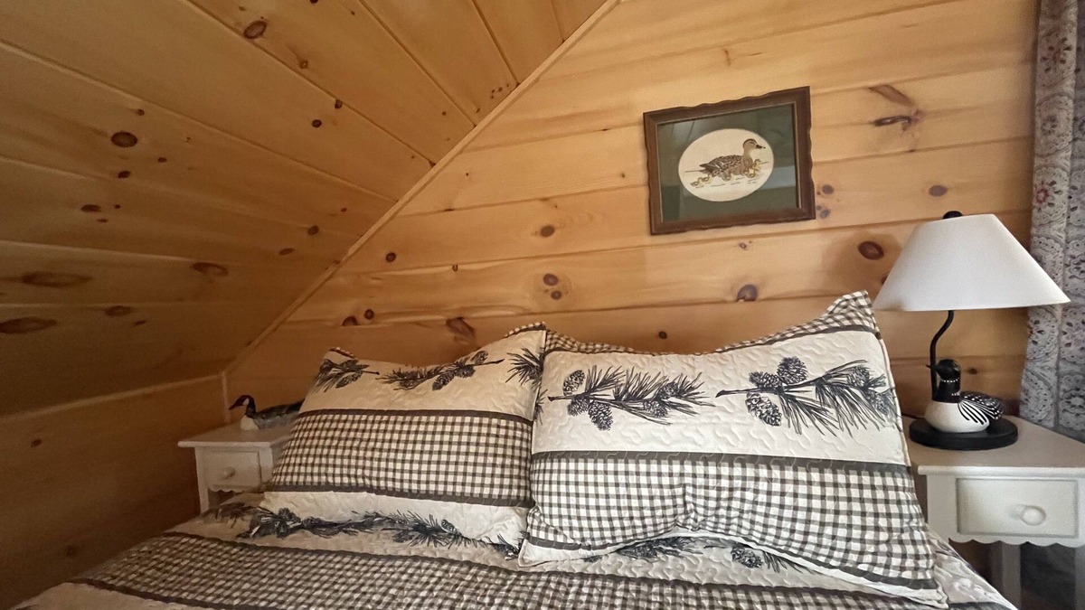 Old Forge Cottage | 2nd Floor Loft with kitchen, bath and designated work space