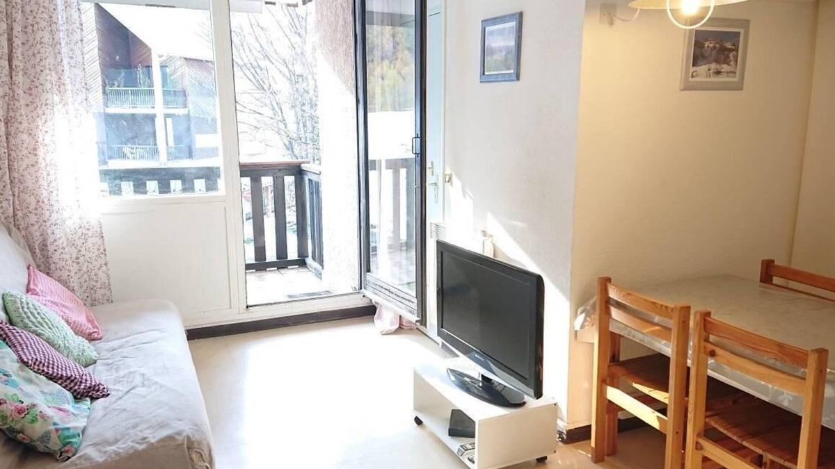 Reallon Apartment | 2nd floor, view mountain, balcony, tv, ski locker, 26m², Réallon