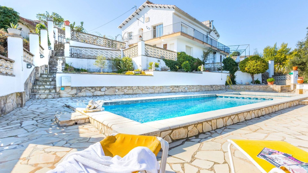 Lloret Blau Villa | 2TER01 - House with 3 bedrooms with private pool located in a very quiet residential area 7 kms from the beach of Lloret de Mar