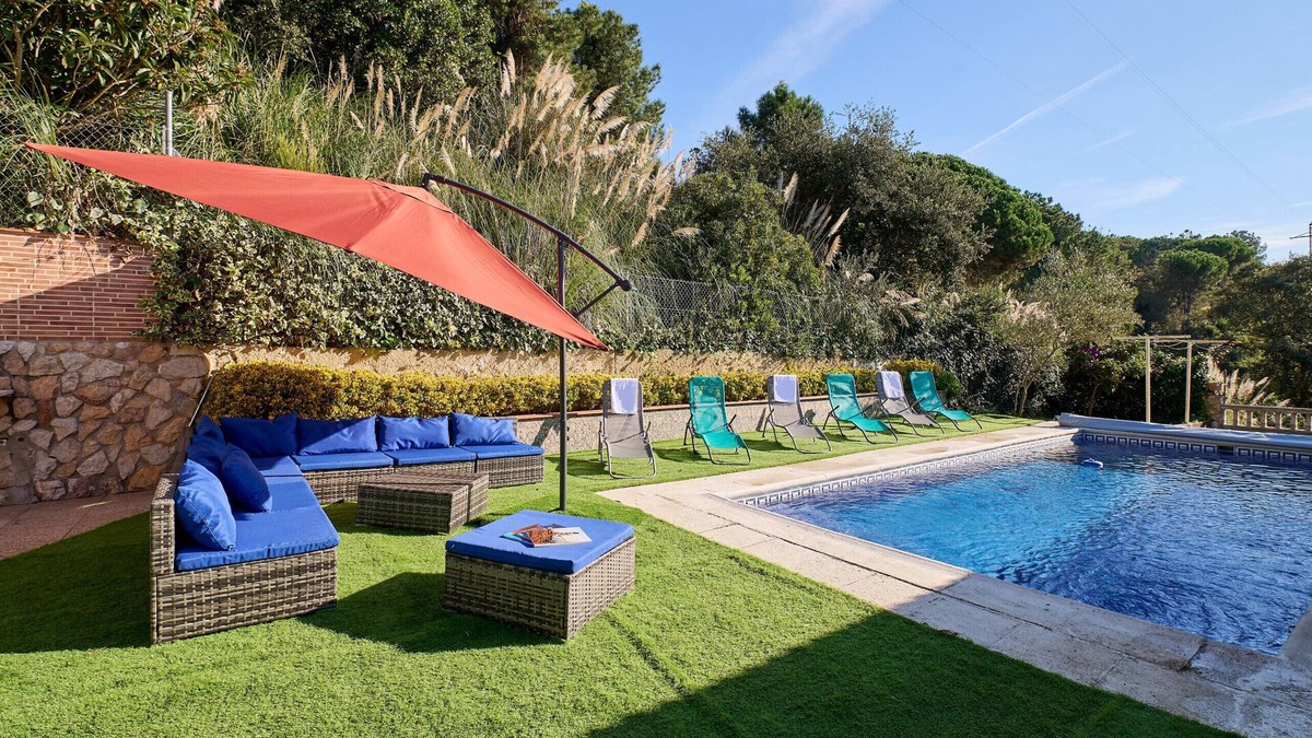 Lloret Blau Villa | 2TOR18 - Cozy house with private pool in a residential area.