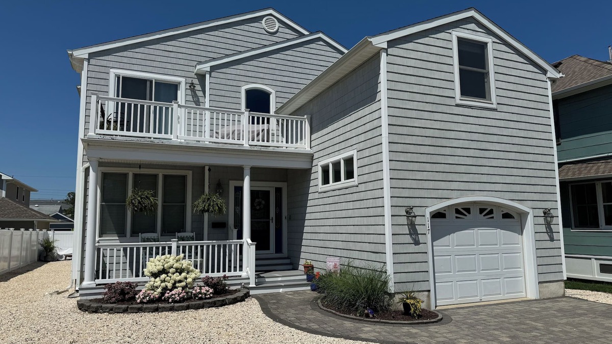 Lavallette House | 3,600 sq ft - 6 bed/3.5 bath Beach Vacation Home - Great Location!