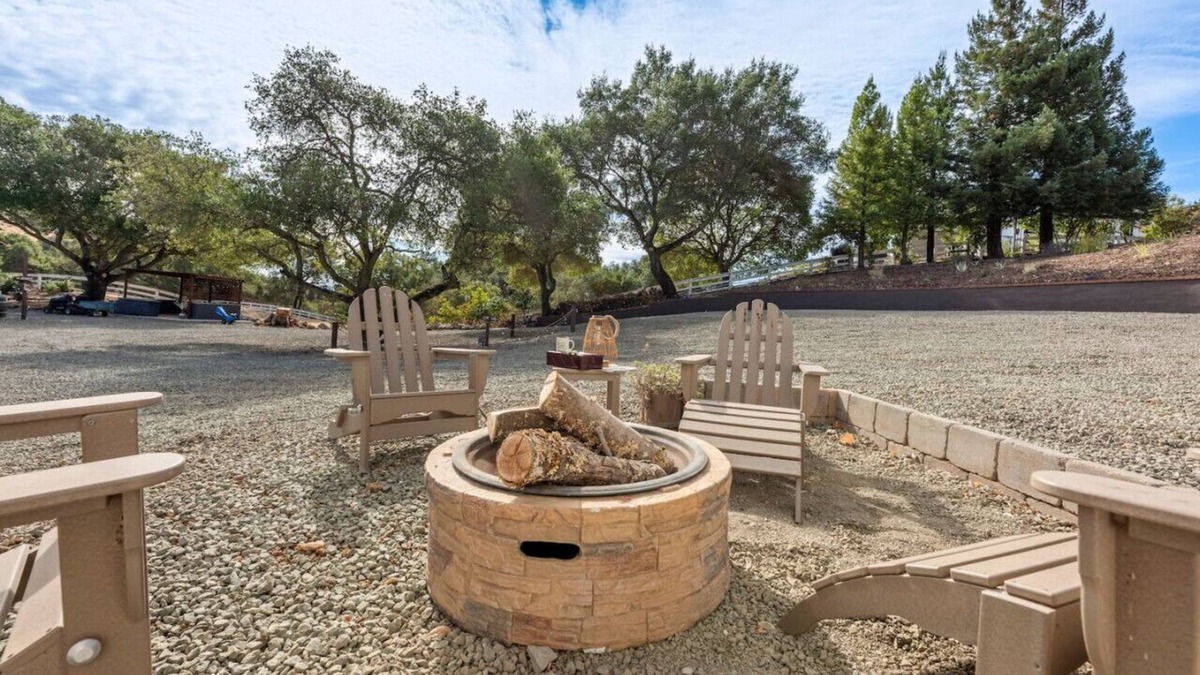 Green Valley House | 3 acre Napa valley Getaway -Ground Floor