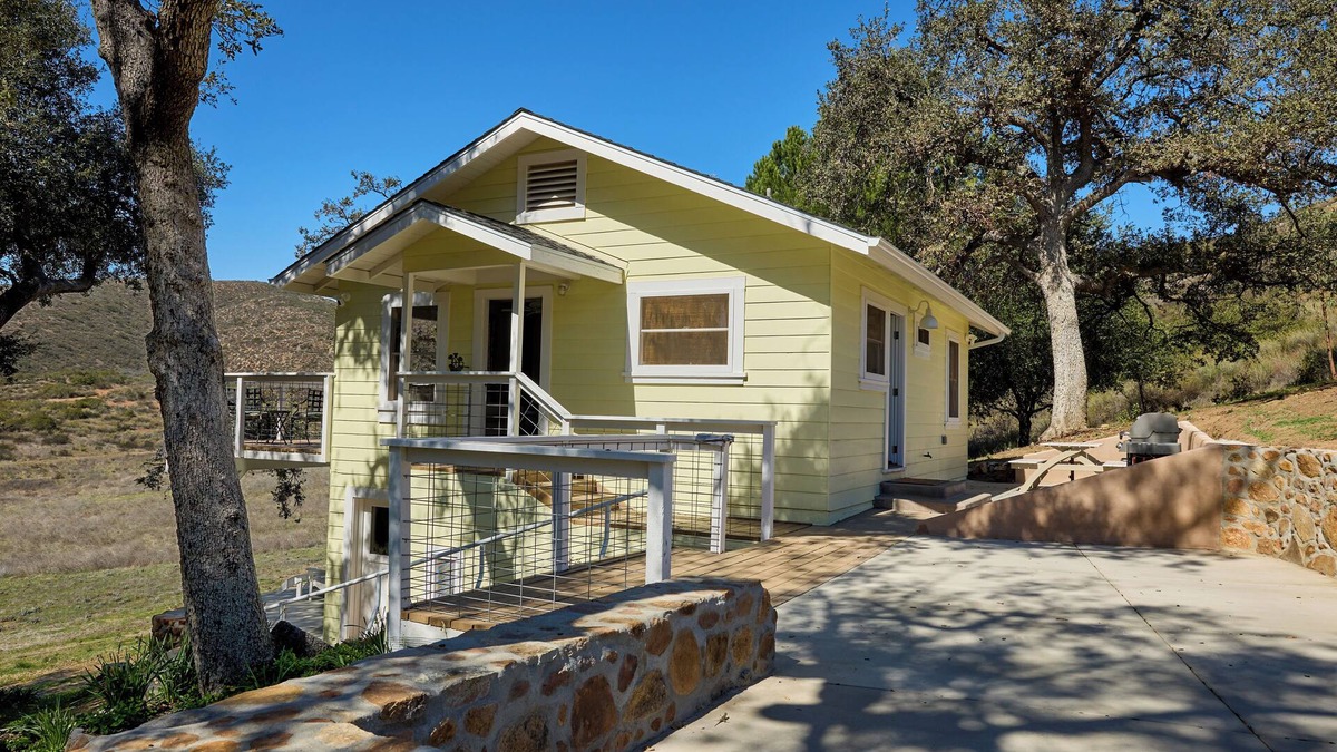 Dulzura Other | 3-bed 2-ba house on 320 acres, Enjoy privacy, views, hiking, sunsets & stars.