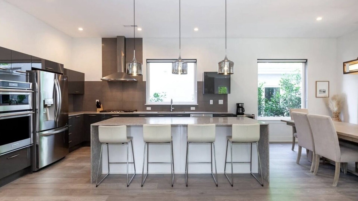 Laurinburg House | 3 bed 2 bath in Scotland
