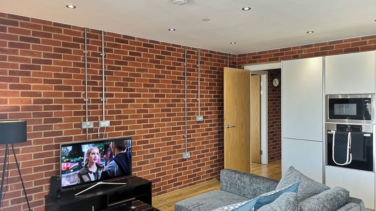 Watford Apartment | 3 Bed, 2 Bath in Watford Town Centre