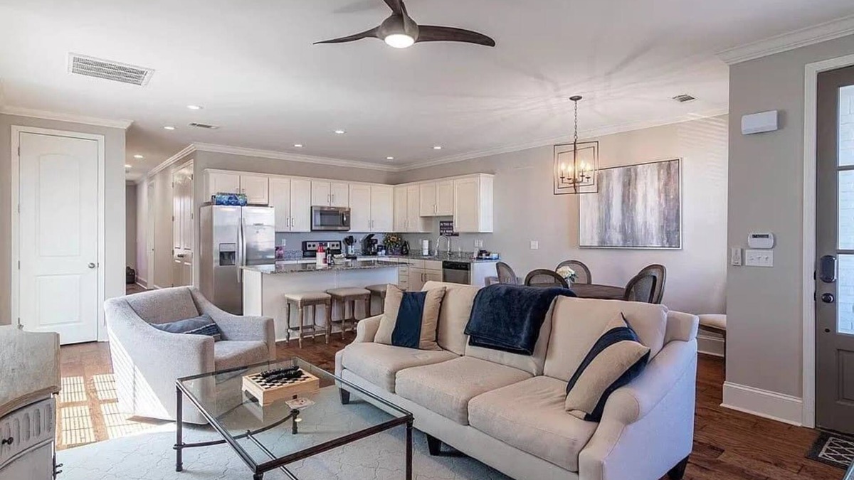 Oxford Condo | 3 bed/3.5 bath condo perfect for the whole family