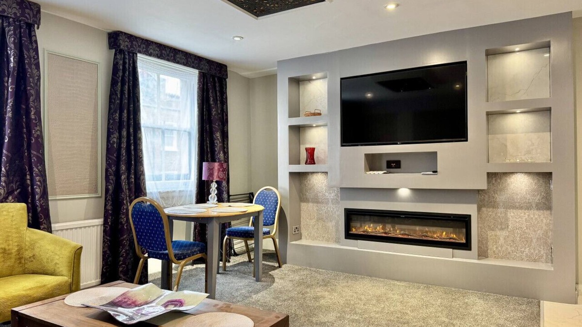 Marylebone Apartment | 3 Bed/3.5 Bath Brand New Duplex, AC, Marylebone