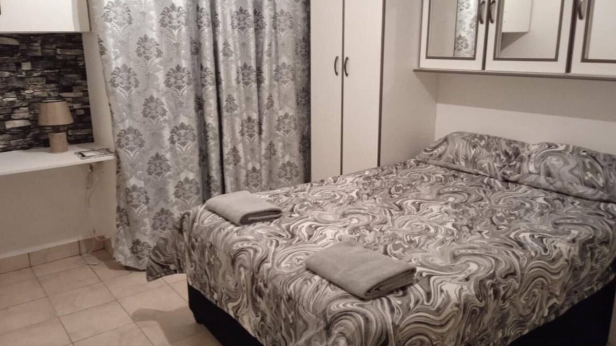 Durban House | 3 Bed Home