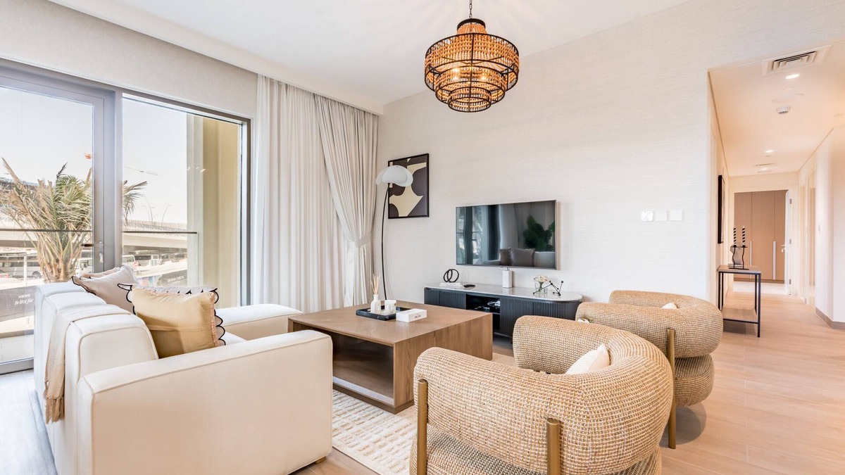 Dubai Apartment | 3 Bed + Maid's Room Near Festival City Mall, Creek Beach by Deluxe Holiday Homes