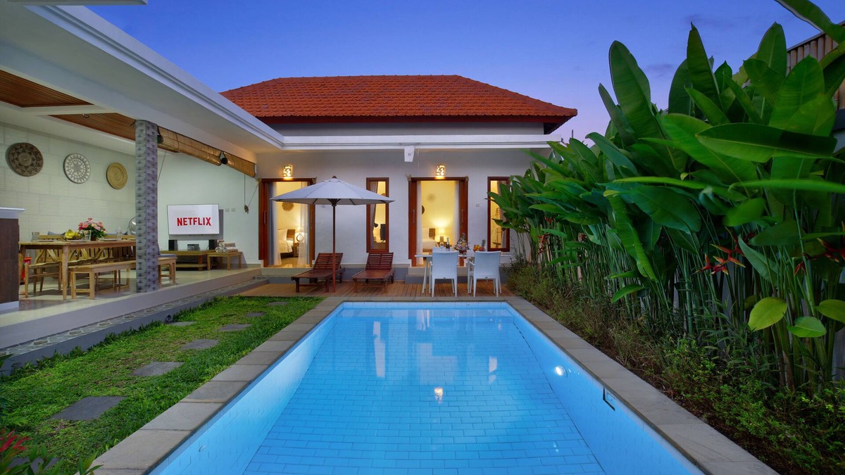 Umalas Villa | 3 BEDR/3 BATH POOL VILLA BETWEEN SEMINYAK & CANGGU