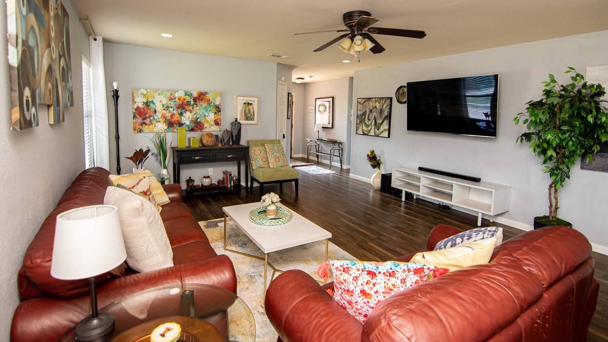 Fate House | 3 Bedroom 2 Bath Home in Fate! Close to Rockwall, Restaurant's, & Lake Ray Hubbard!