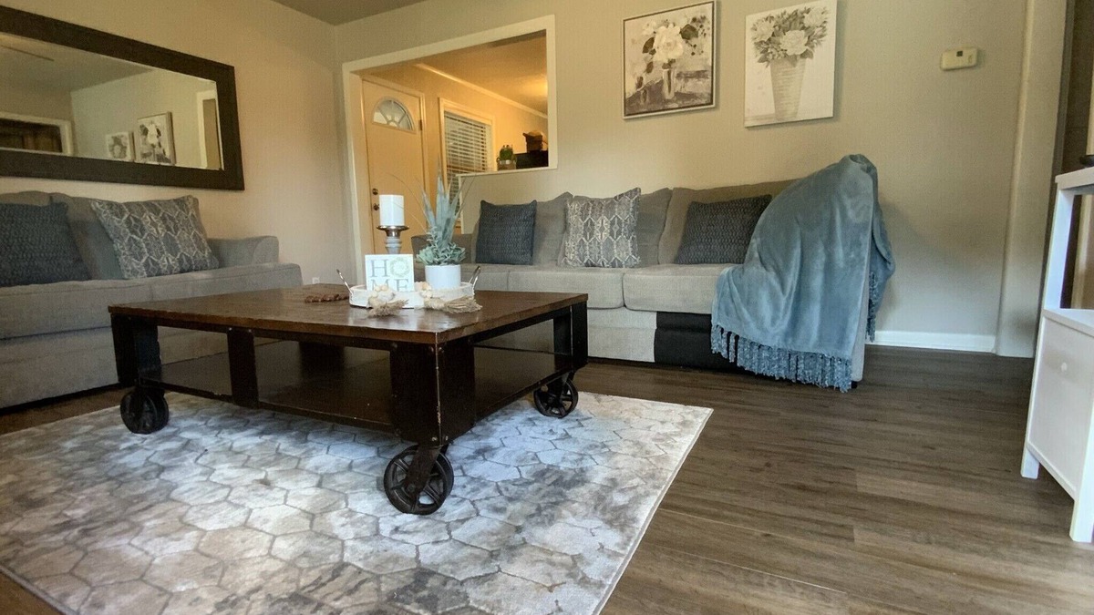 Durant House | 3 bedroom, 2 bath home in the Heart of Durant