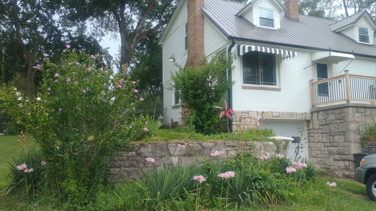Waldron House | 3-bedroom, 2 full baths home, centrally located