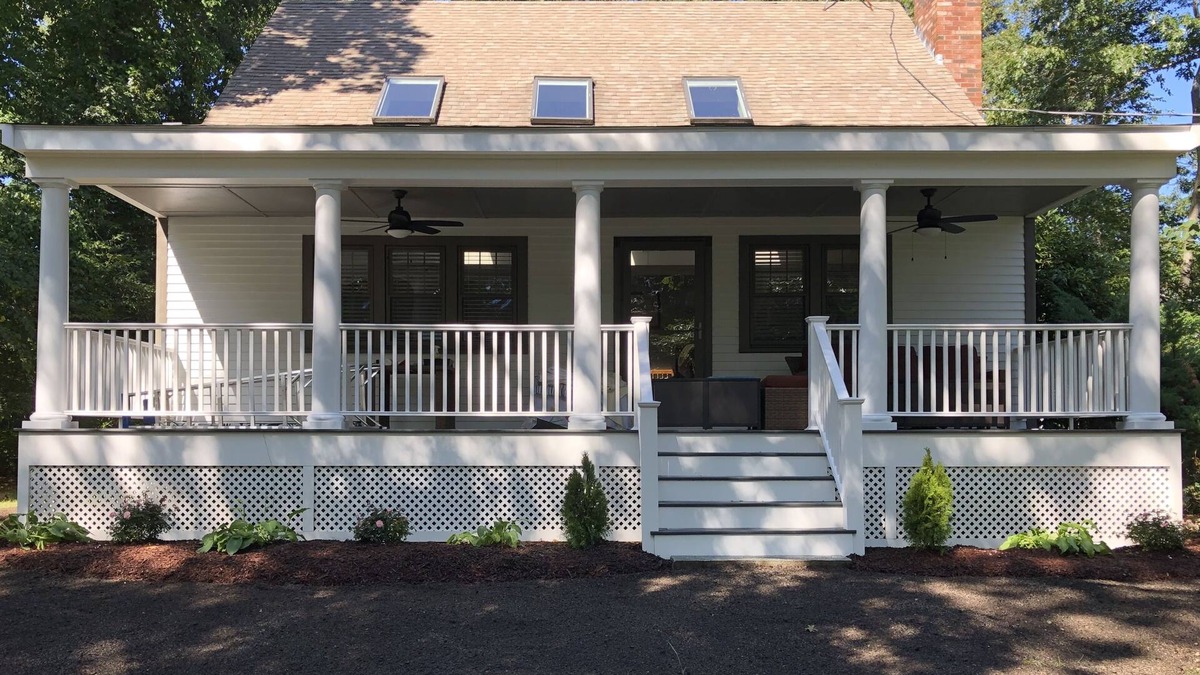 Manomet House | 3 bedroom, 2 full bath spacious home.walk to all amenities
