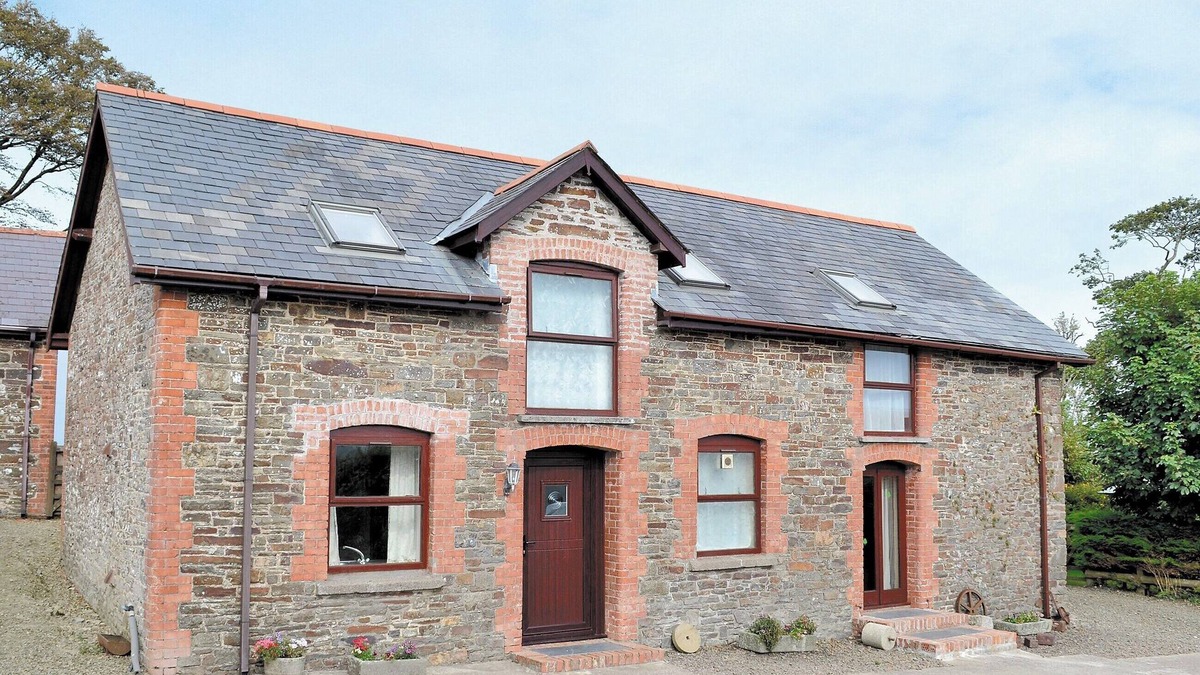 Buckland Brewer Cottage | 3 bedroom accommodation in Buckland Brewer