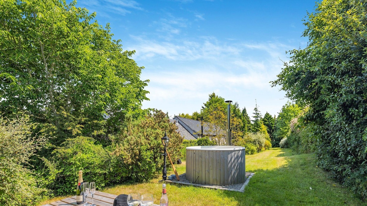 Rhyd-y-foel Cottage | 3 bedroom accommodation in Betws Yn Rhos