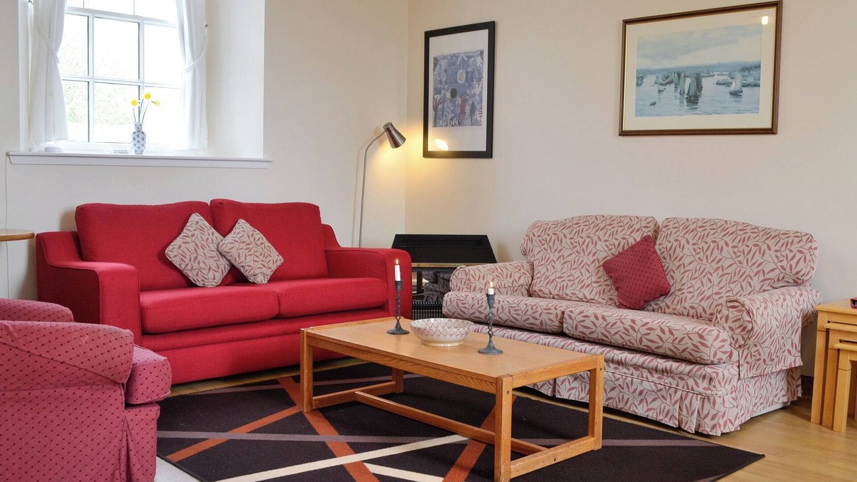 Laurencekirk Cottage | 3 bedroom accommodation in Arbuthnott, near Stonehaven