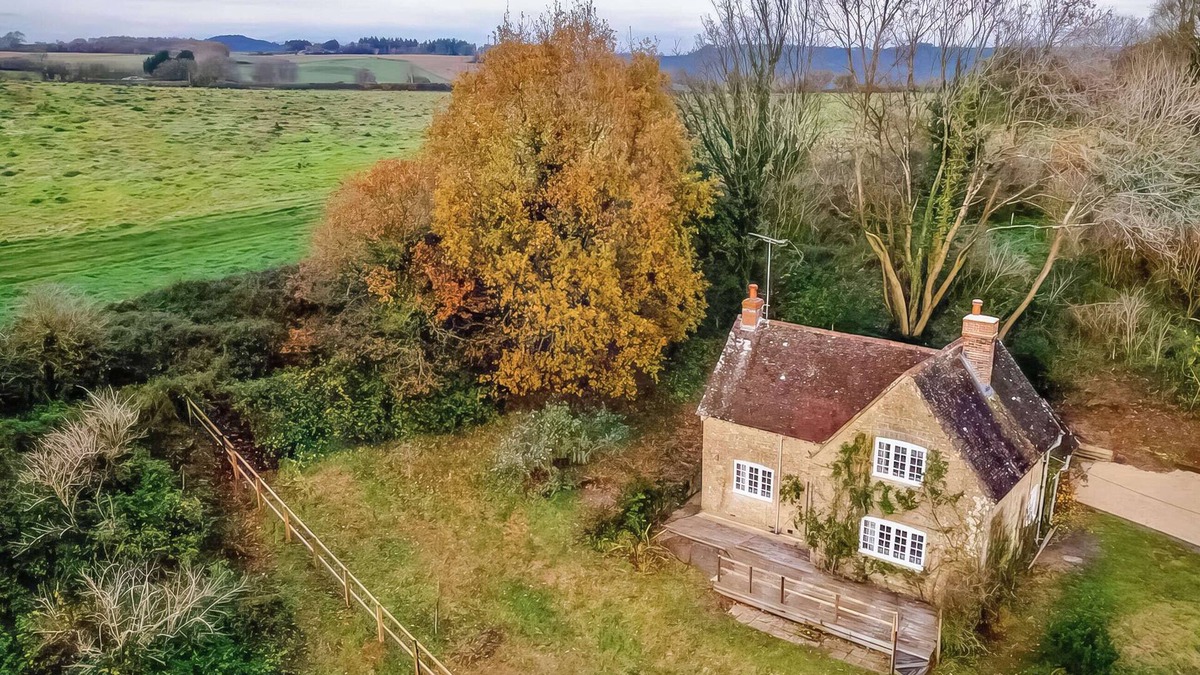Beaminster Cottage | 3 bedroom accommodation in Beaminster