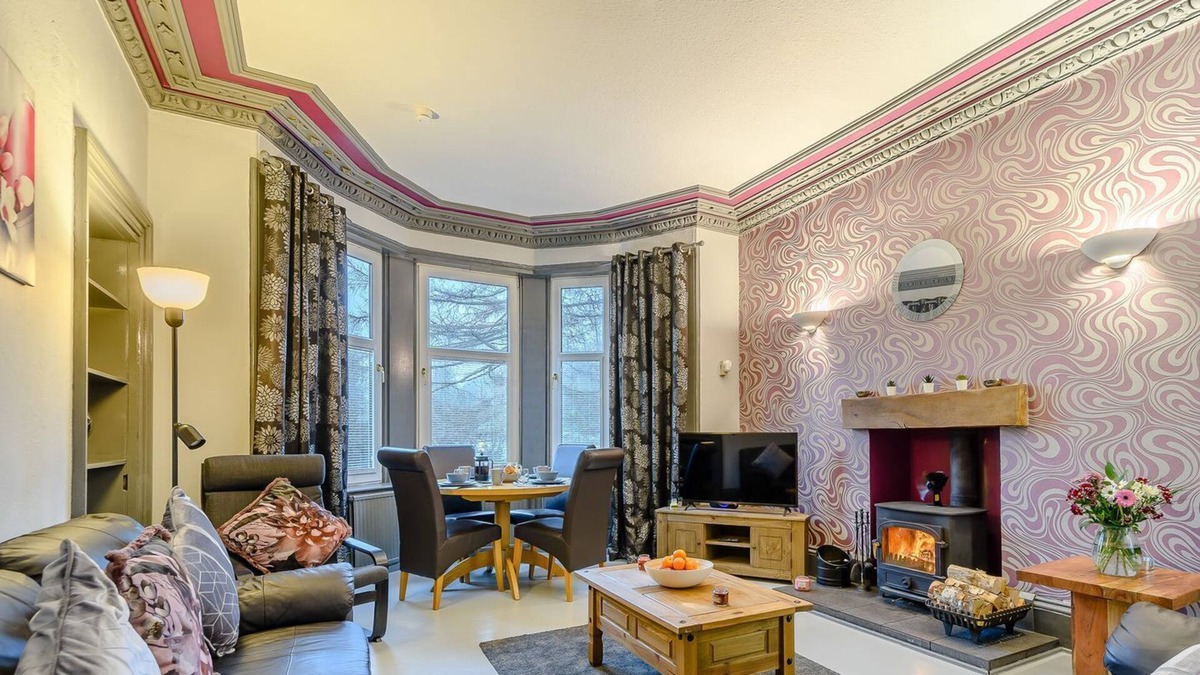 Wemyss Bay Cottage | 3 bedroom accommodation in Wemyss Bay, near Largs