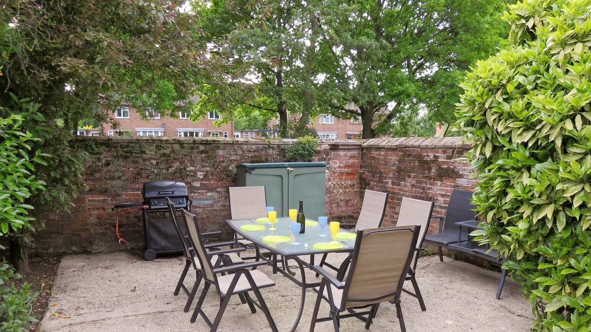 Whissonsett Cottage | 3 bedroom accommodation in Whissonsett