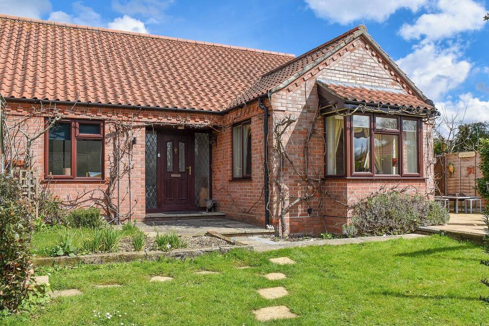 Hockering Cottage | 3 bedroom accommodation in Hockering