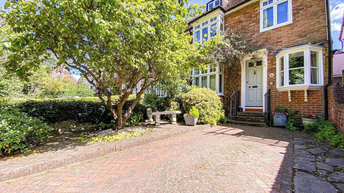 Tenterden Cottage | 3 bedroom accommodation in Tenterden
