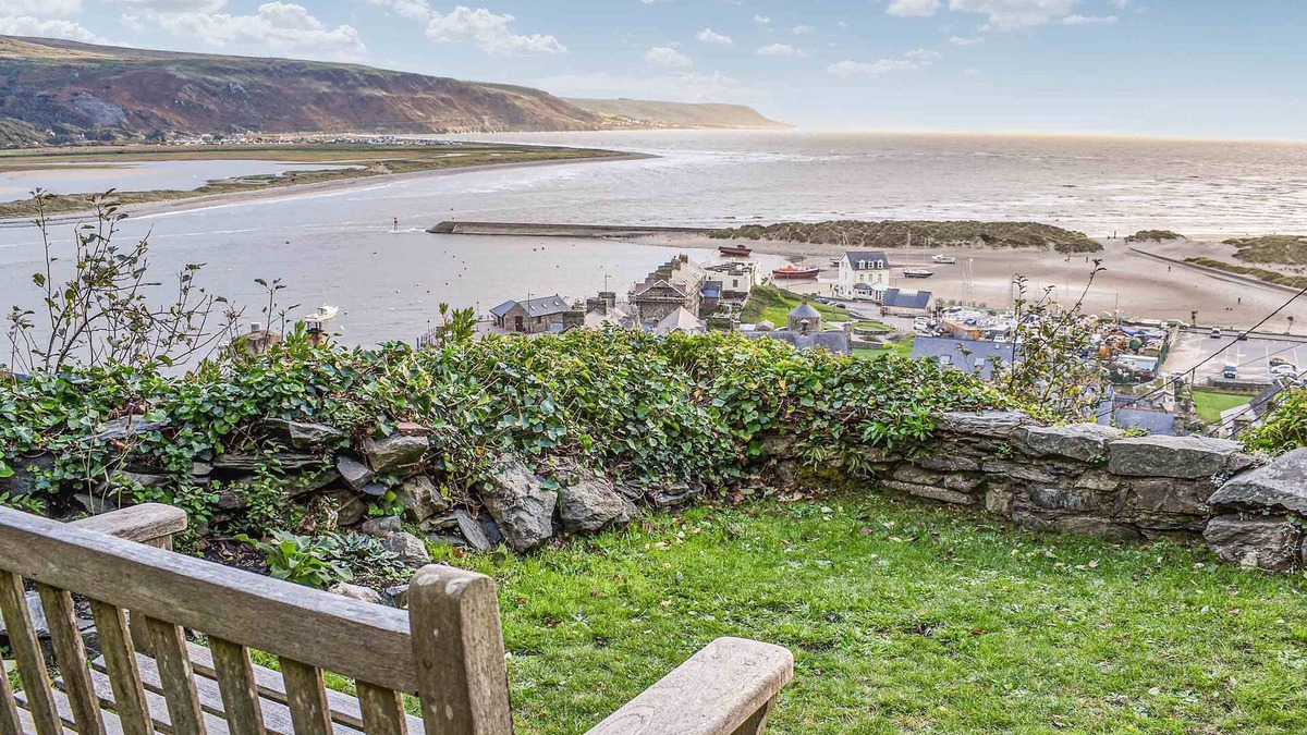 Barmouth Cottage | 3 bedroom accommodation in Barmouth