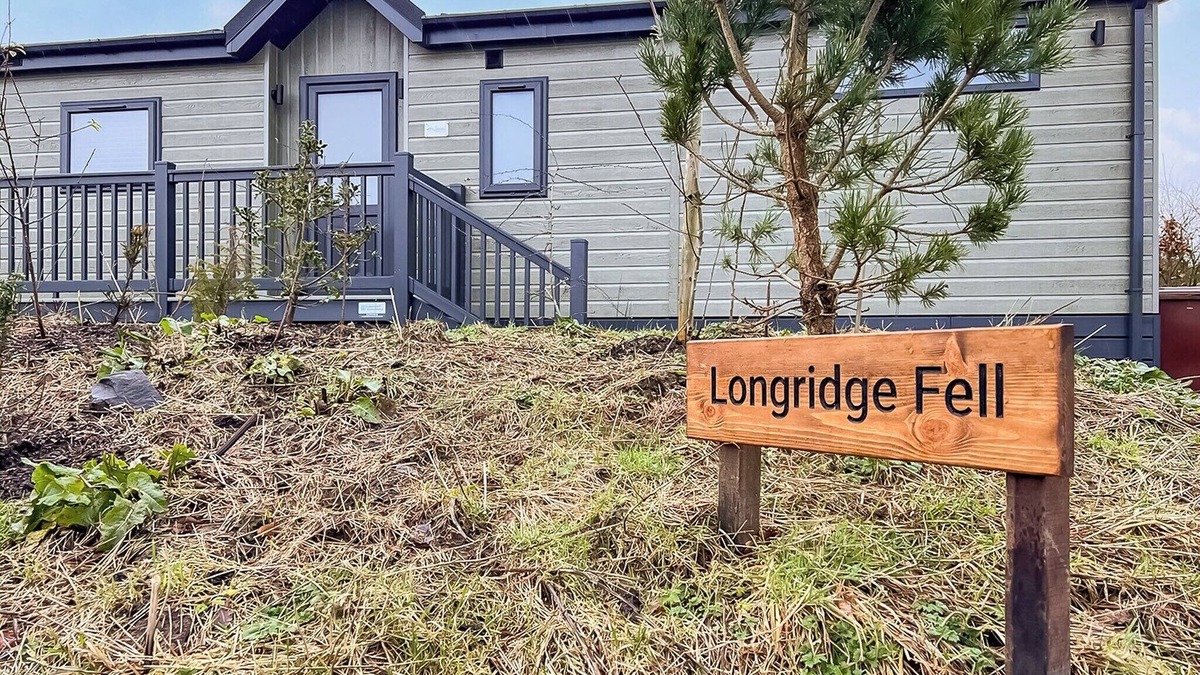 Clitheroe Ski Chalet | 3 bedroom accommodation in Chipping
