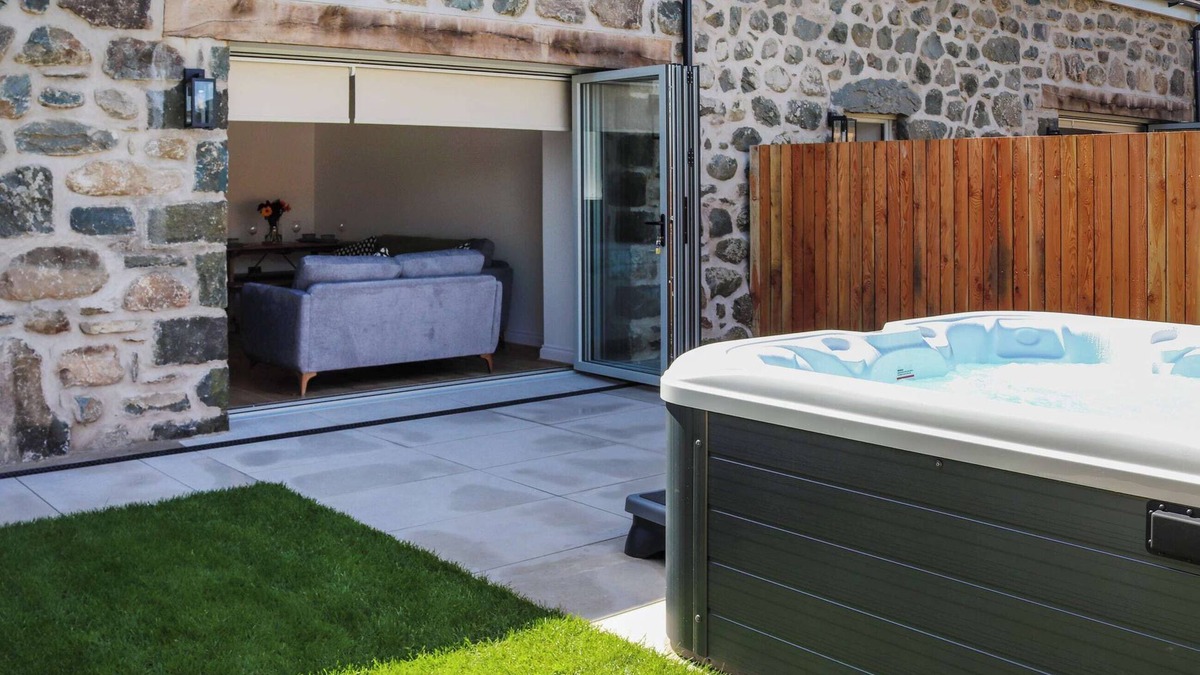 Talybont Cottage | 3 bedroom accommodation in Tal-y-Bont, near Barmouth
