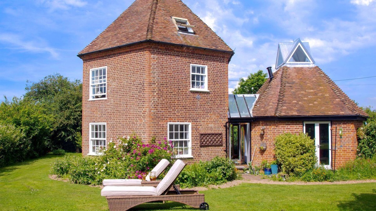 Westmarsh Cottage | 3 bedroom accommodation in Staple, near Wingham