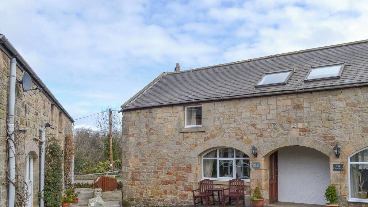 Warenford Cottage | 3 bedroom accommodation in Bamburgh